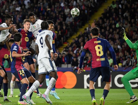 活塞队记：艾维今天可以出战，此前被列入出战成疑名单